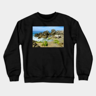 Vagues sur rochers Crewneck Sweatshirt